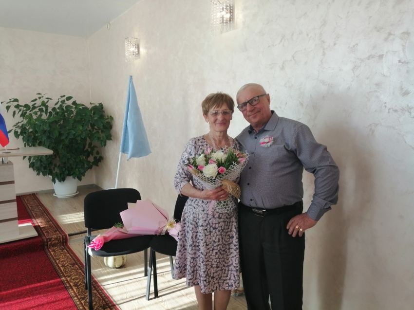 Супруги из Хилка в Забайкалье отметили 50-летний юбилей совместной жизни